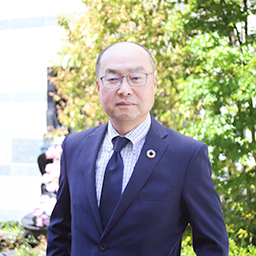 代表取締役社長 中川 勲治